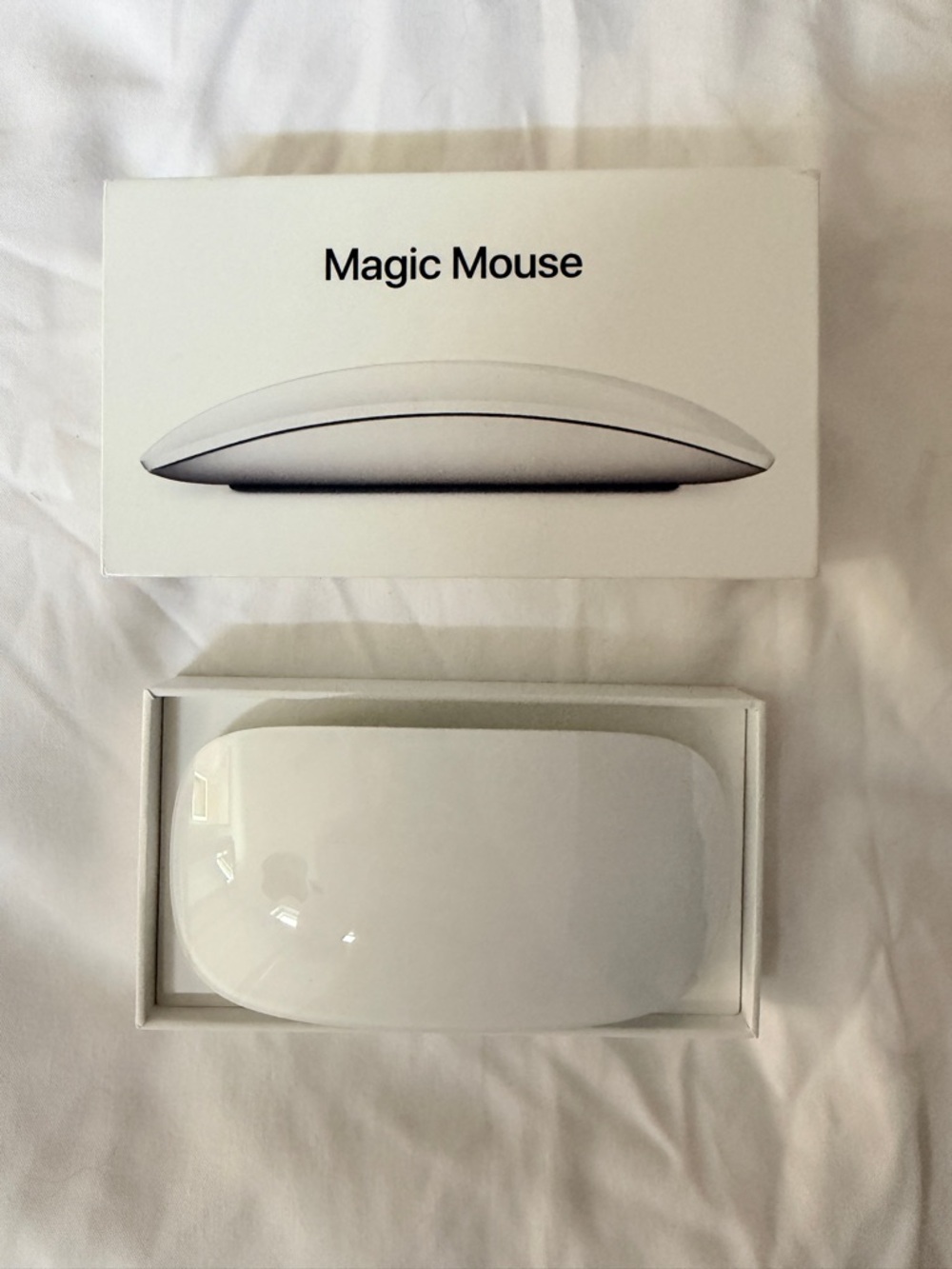 Apple Magic Mouse - White Wireless Bluetooth Mouse. Never used